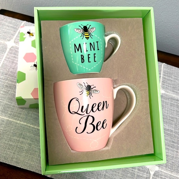 Cypress Home Other - Brand new, Cypress Home Queen Bee Mini Bee Mommy and Me Ceramic Cups